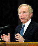 Lieberman Defends Decision To Follow Atkins Diet